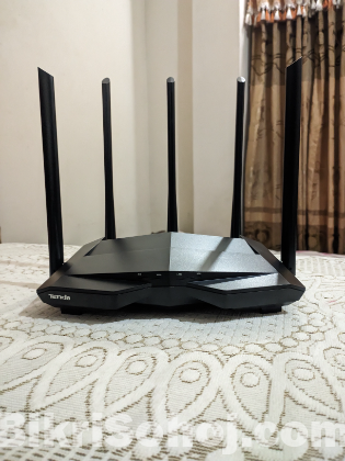 New Tenda AC11 AC1200 (5 Antenna, 5G, Dual band) Router